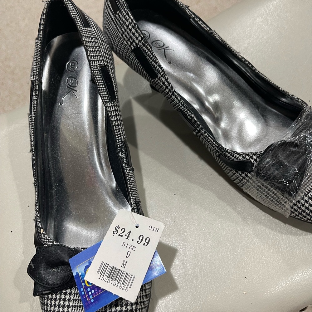 OK Heels - Picture 2 of 5